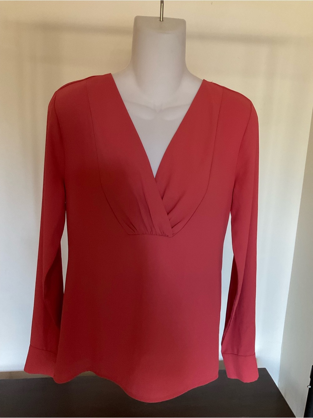 Ann Taylor Pink V-Neck Long Sleeve Blouse